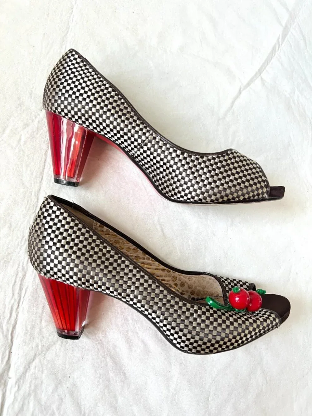 Poetic License high heel shoes 9.5 brown woven peep toe clear heel cherry beads